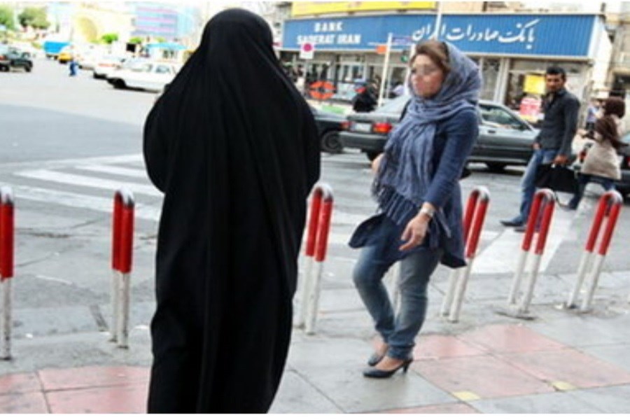 تشکیک در حجاب؛ اقدام تازه کارگزاران برای بهائیت