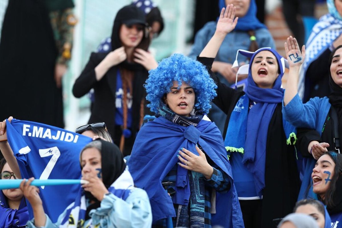 اولین تصویر از حضور زنان به عنوان تماشاگر در فوتبال ایران